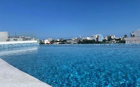 Hotel Winday A 4 Calles De La 5A Avenida
